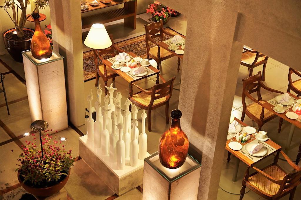 Bumi Semilir Art And Boutique Hotel Cihanjuang Bagian luar foto