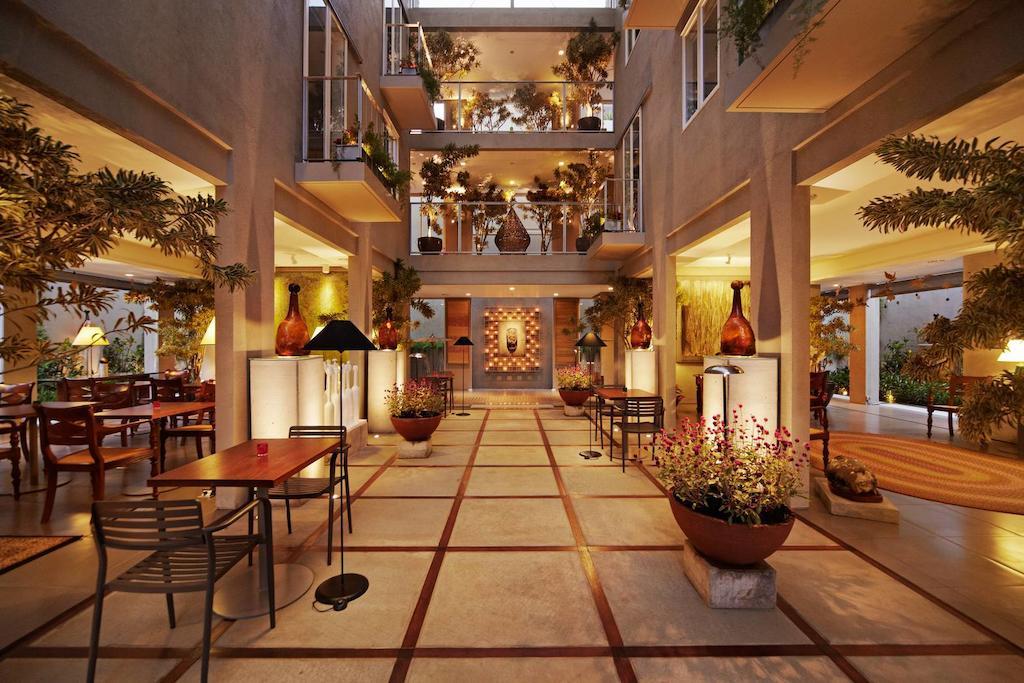 Bumi Semilir Art And Boutique Hotel Cihanjuang Bagian luar foto
