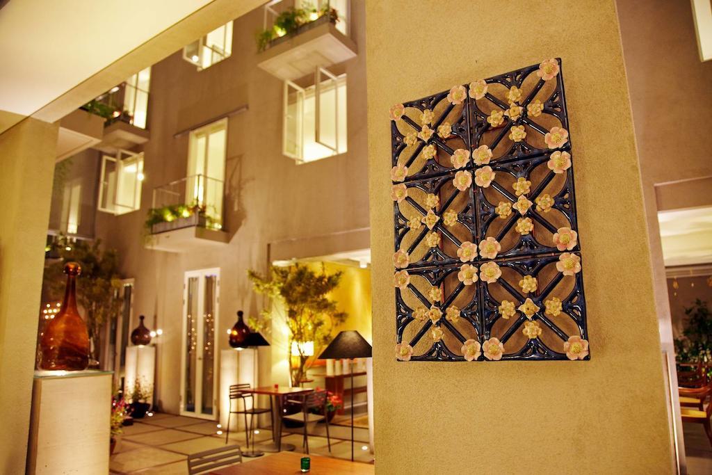 Bumi Semilir Art And Boutique Hotel Cihanjuang Bagian luar foto