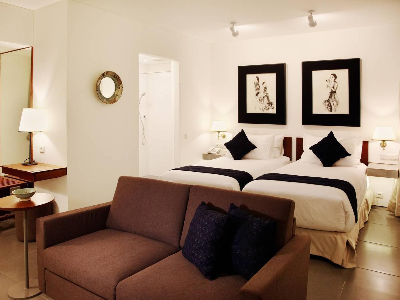 Bumi Semilir Art And Boutique Hotel Cihanjuang Bagian luar foto